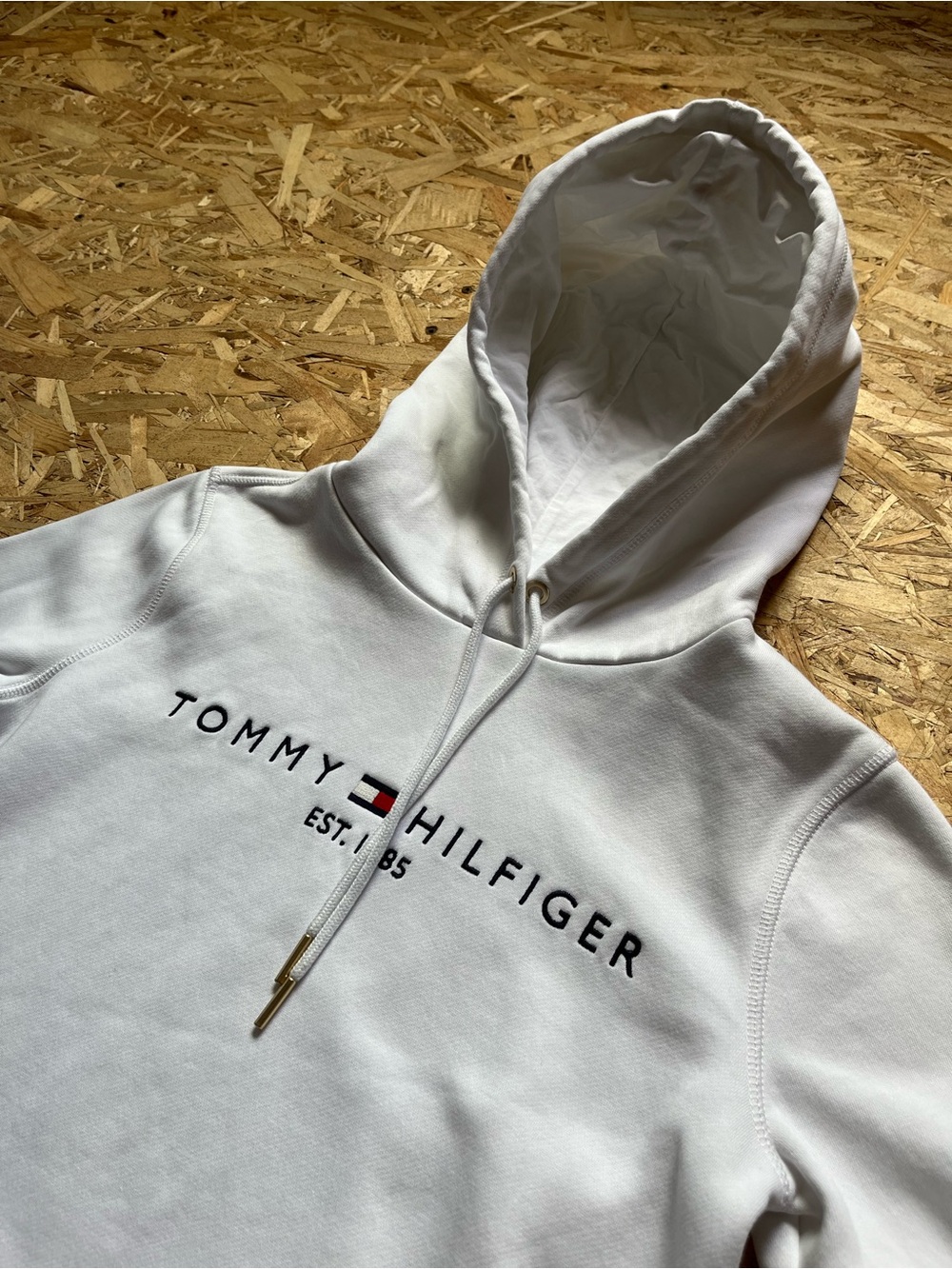 White Tommy Hilfiger Women’s Embroided Logo Hoodie